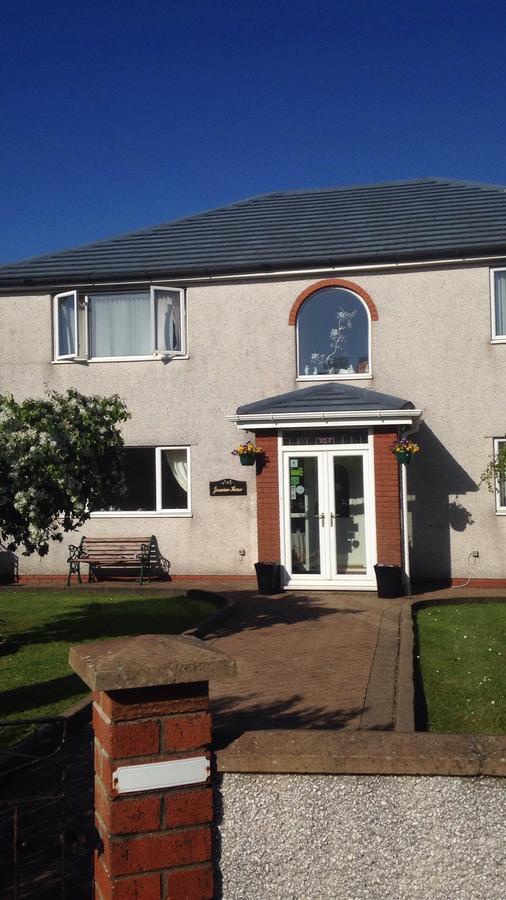 Jasmine House Bed & Breakfast Cleator Exterior foto